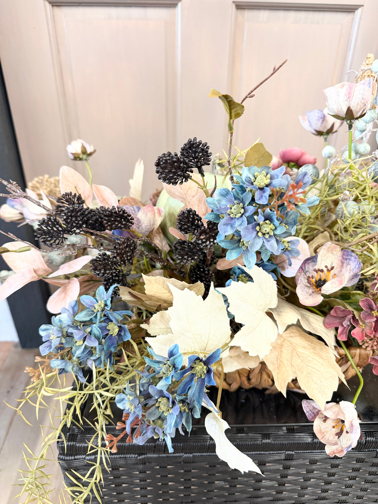 27" Wild Pumpkin Centerpiece