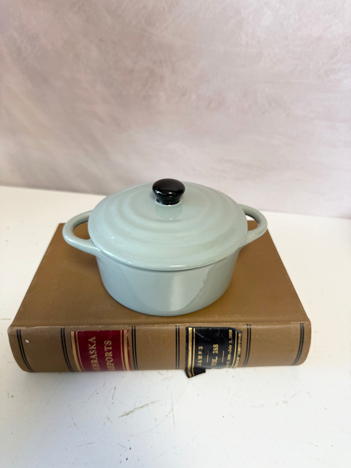Stoneware Mini Baker with Lid - 4 Colors