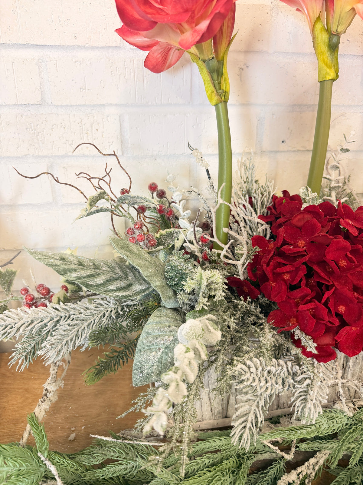 31" Joyful Tidings Centerpiece