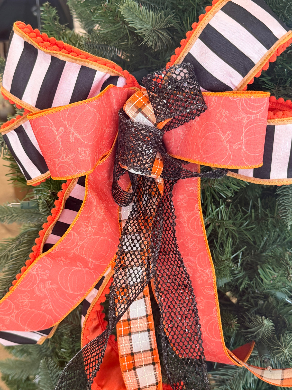 17" Hocus Pocus Bow