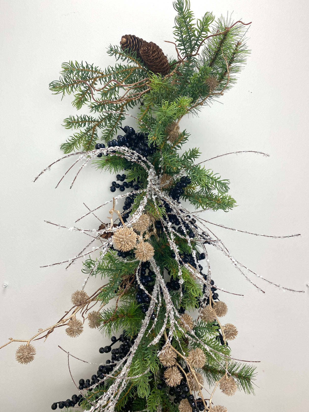 52" Frosty Berries Garland