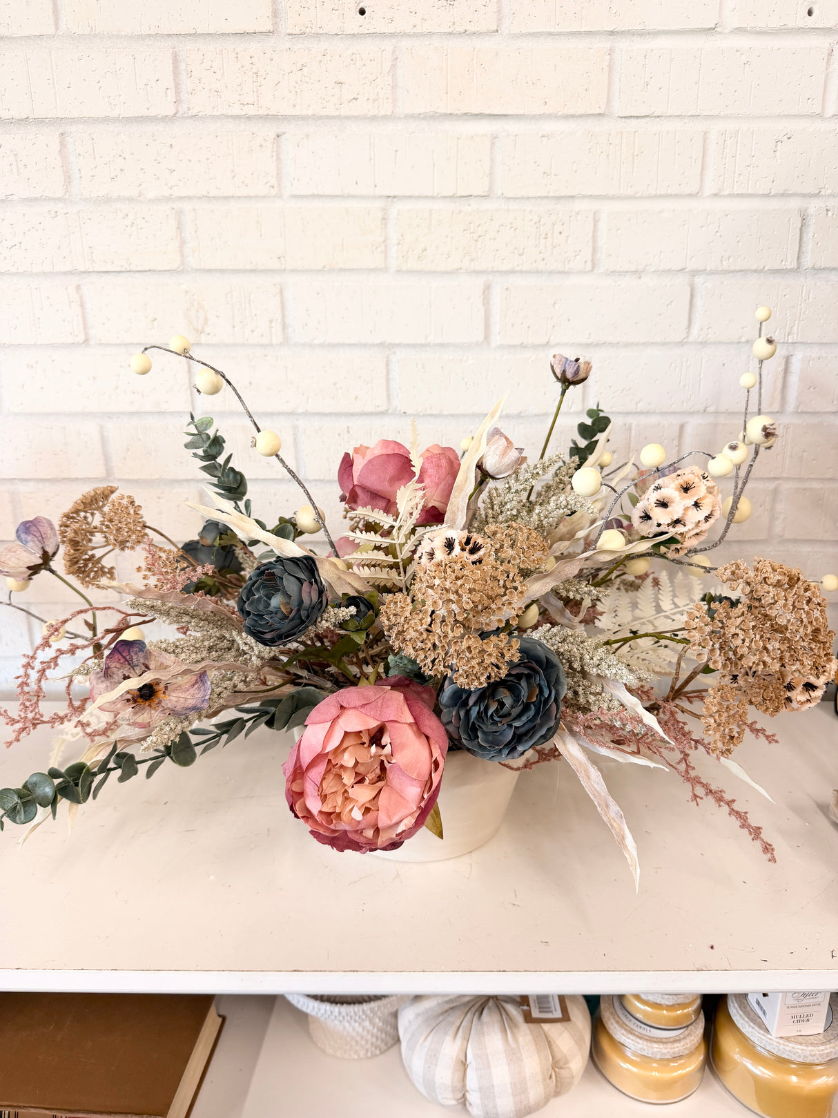 27" Mauve Magic Centerpiece
