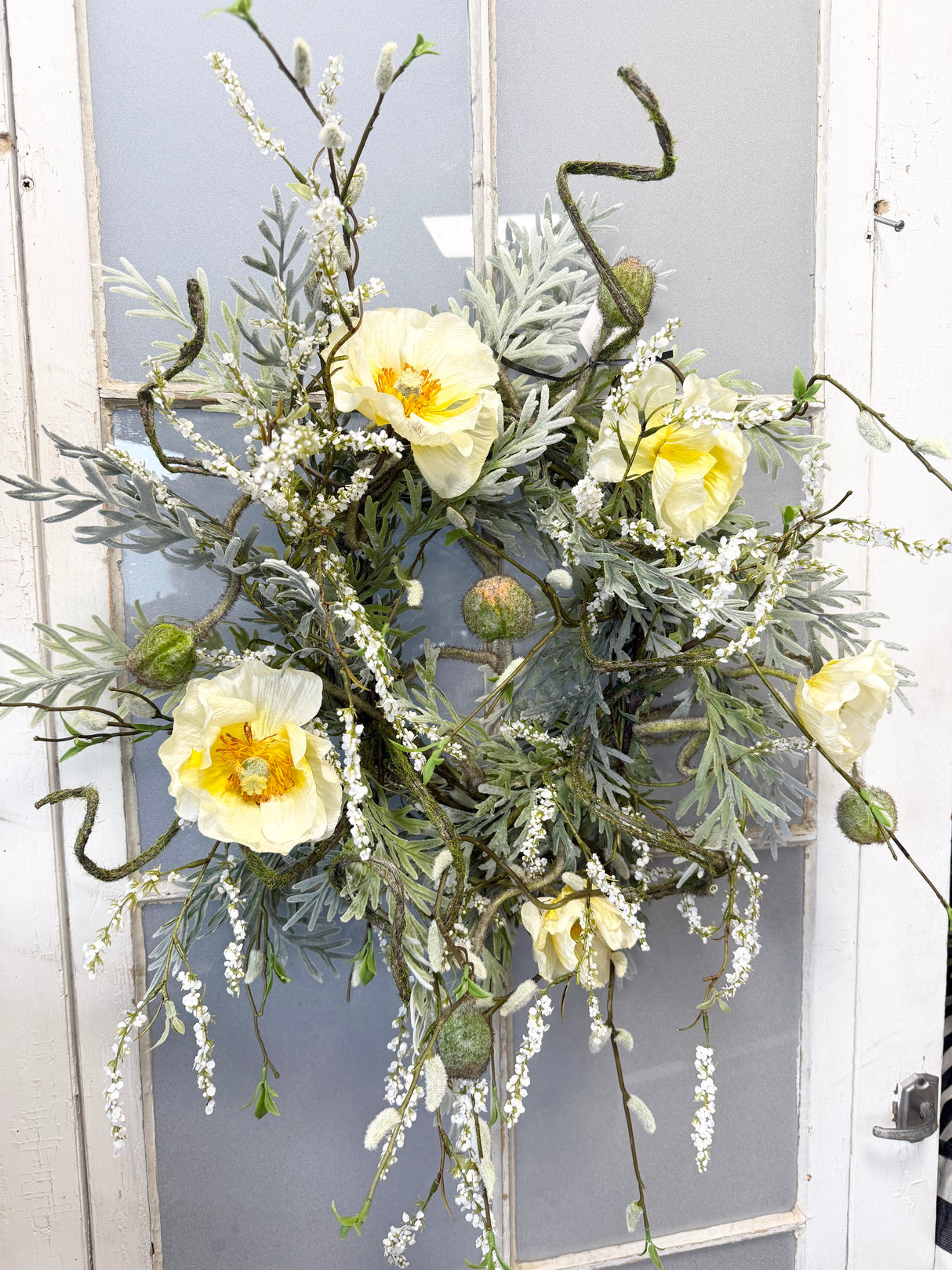 24" Finding Beauty Wreath