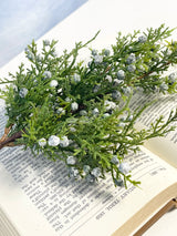 Winter Story Juniper Spray