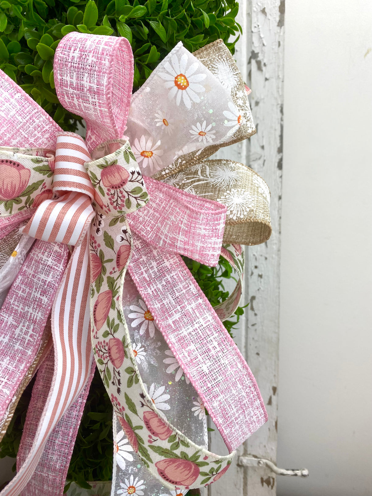 16" Vintage Spring Garden Bow