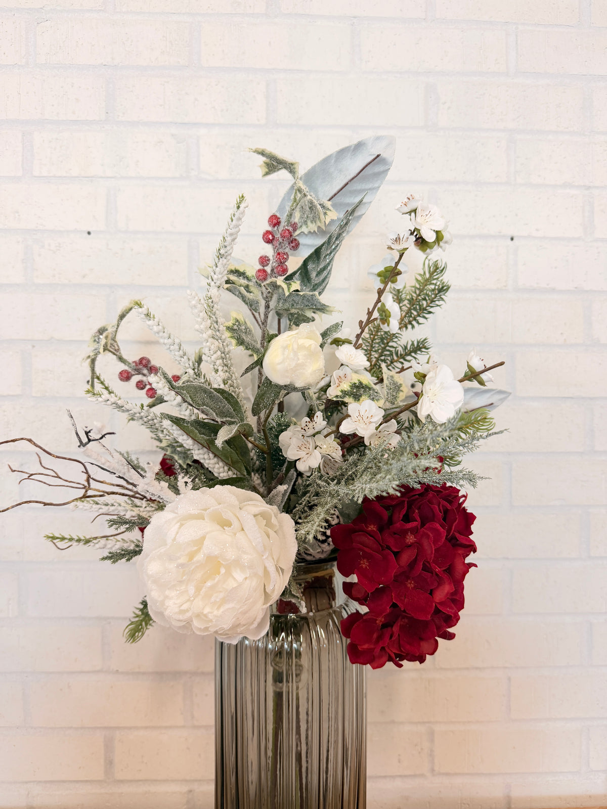29" Yuletide Romance Drop-In