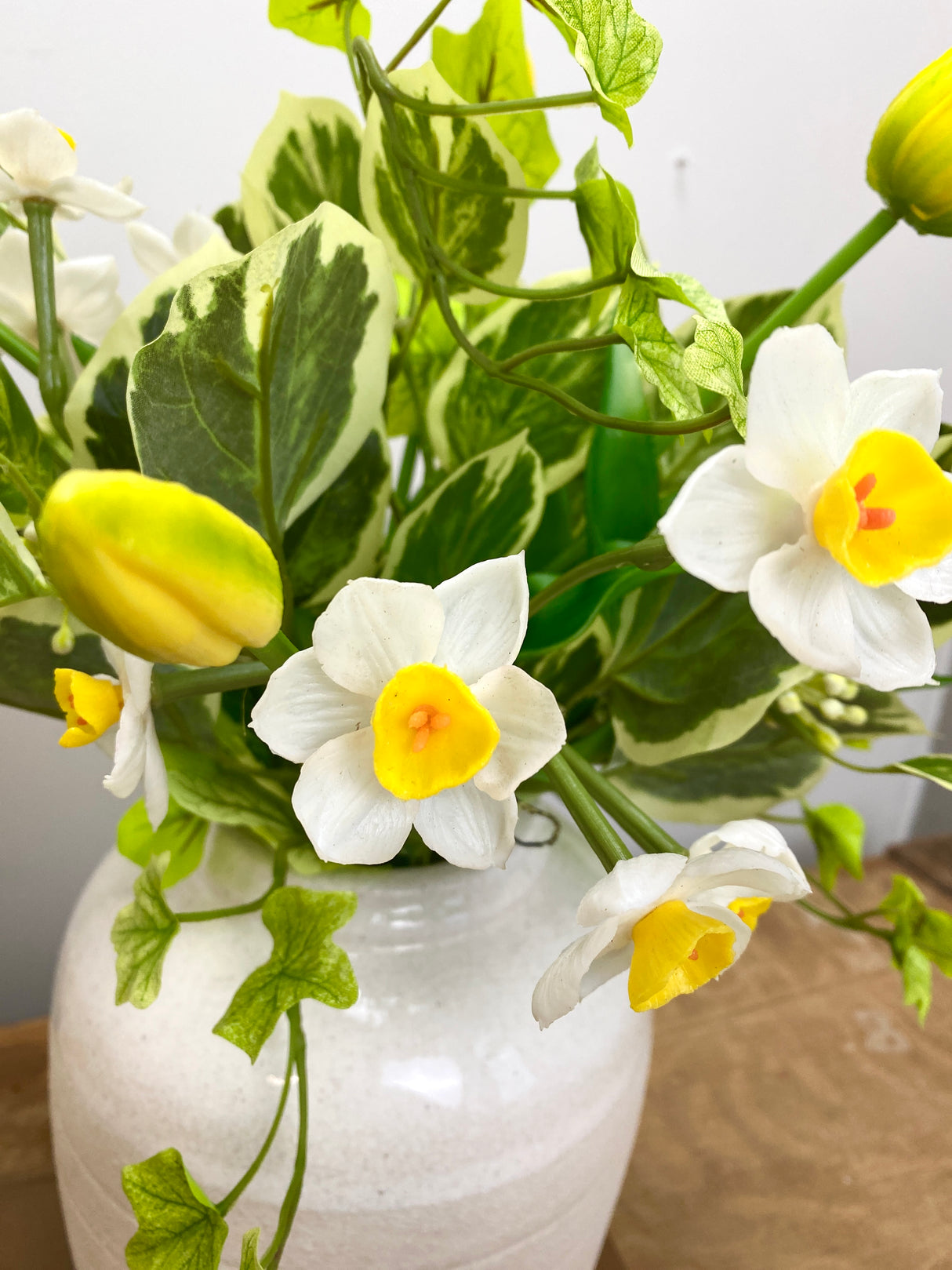 18" Showers Of Yellow Drop-In