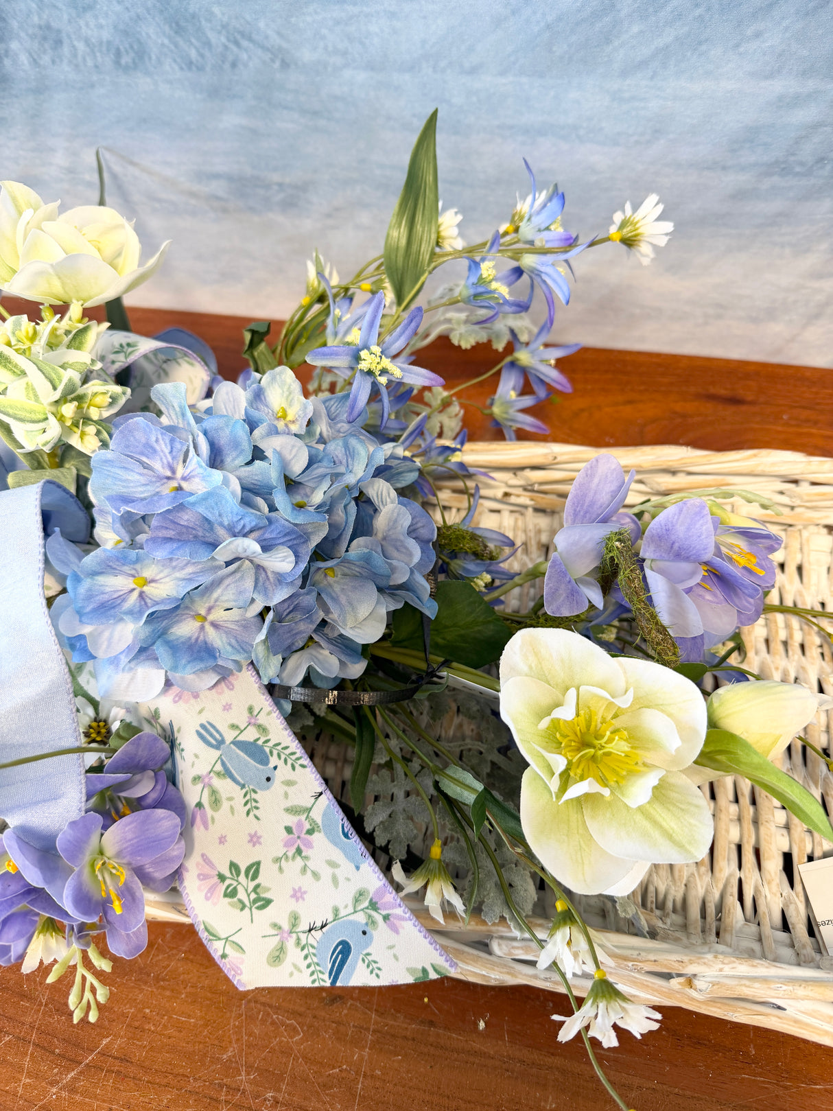 32" Blue Birds Singing Swag