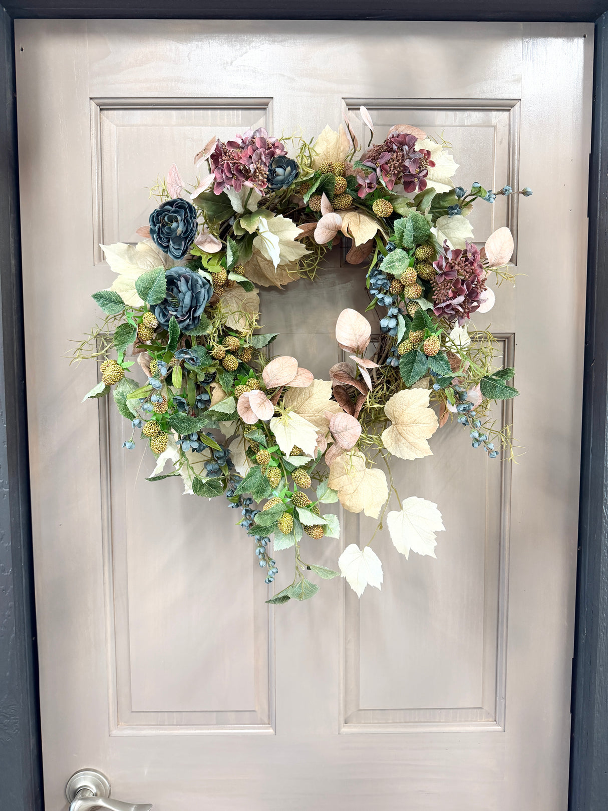 20" Weathered Beauty Wreath