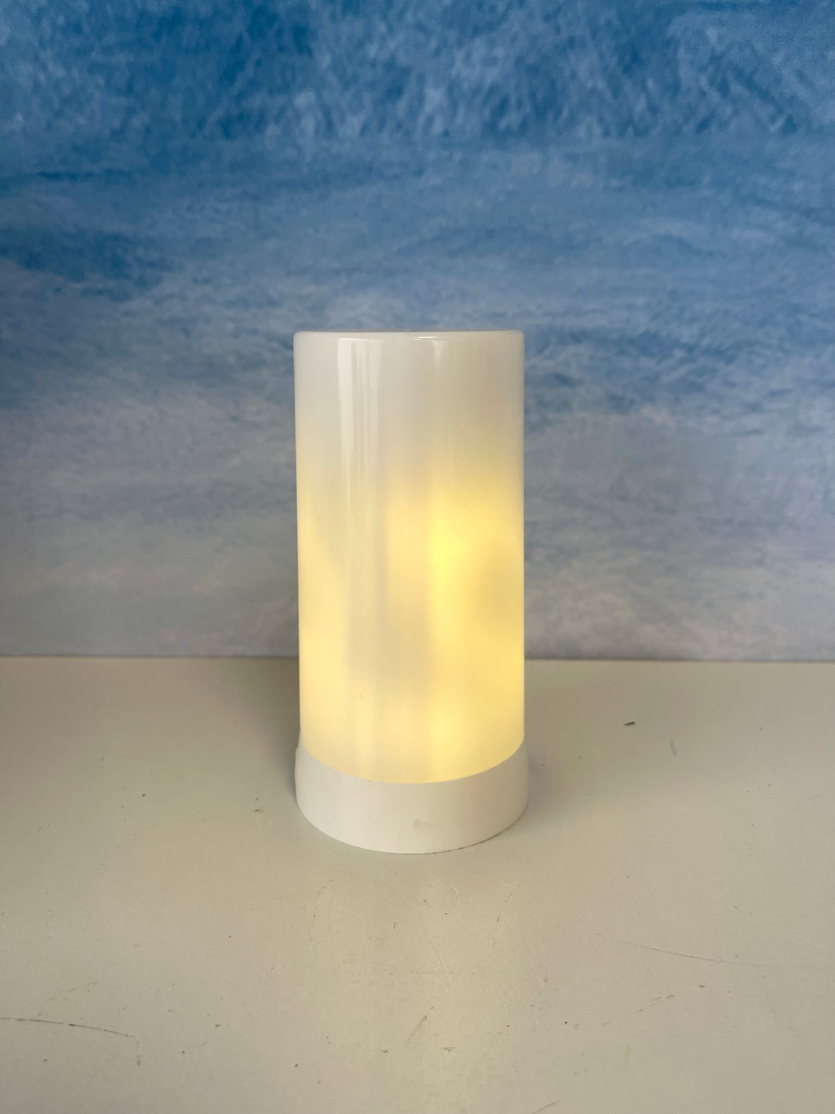 LED Fia Flame Candle - White