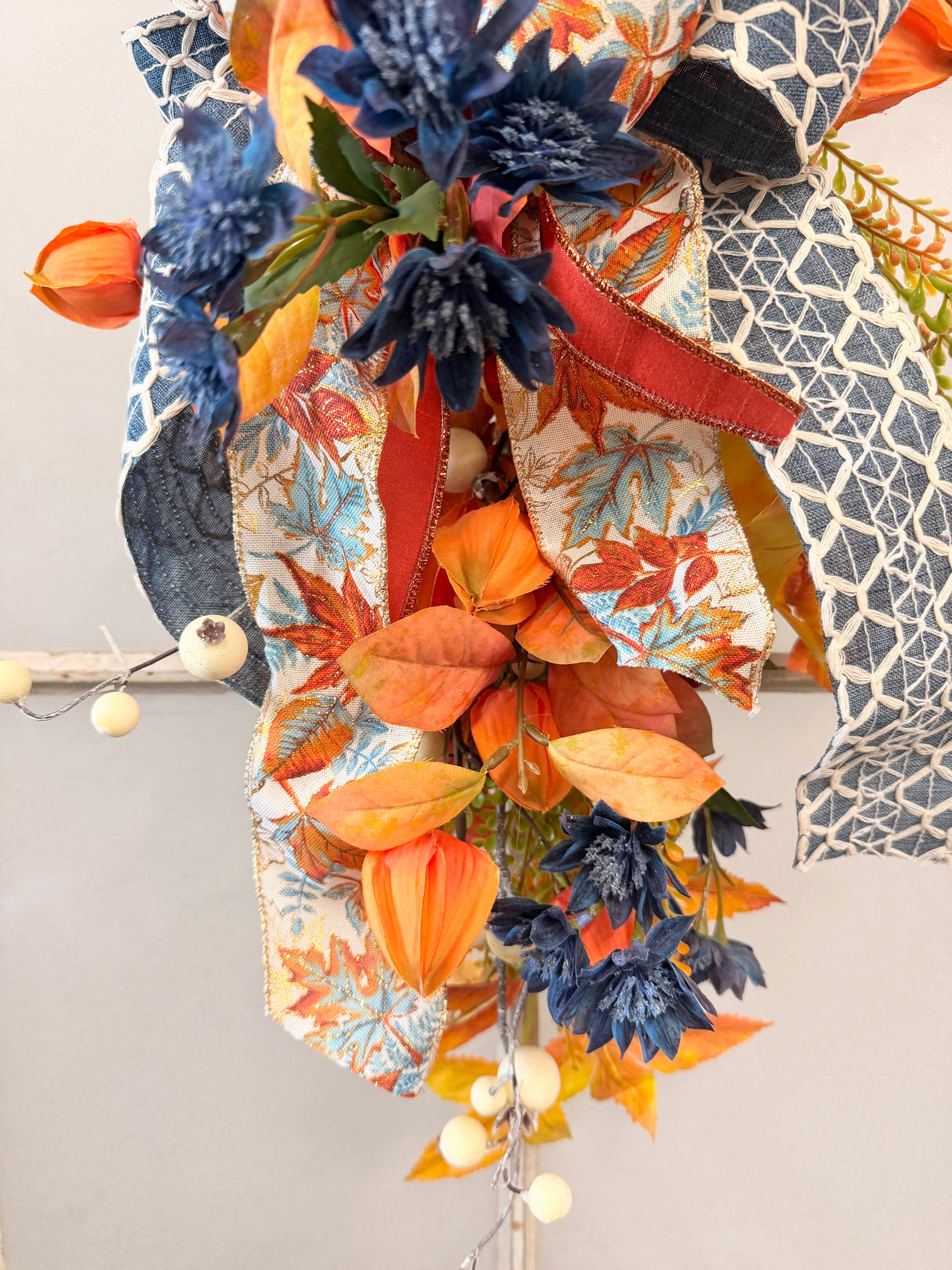33" Fall In Full Bloom Swag