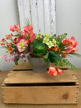 20" Tropical Vibes Centerpiece