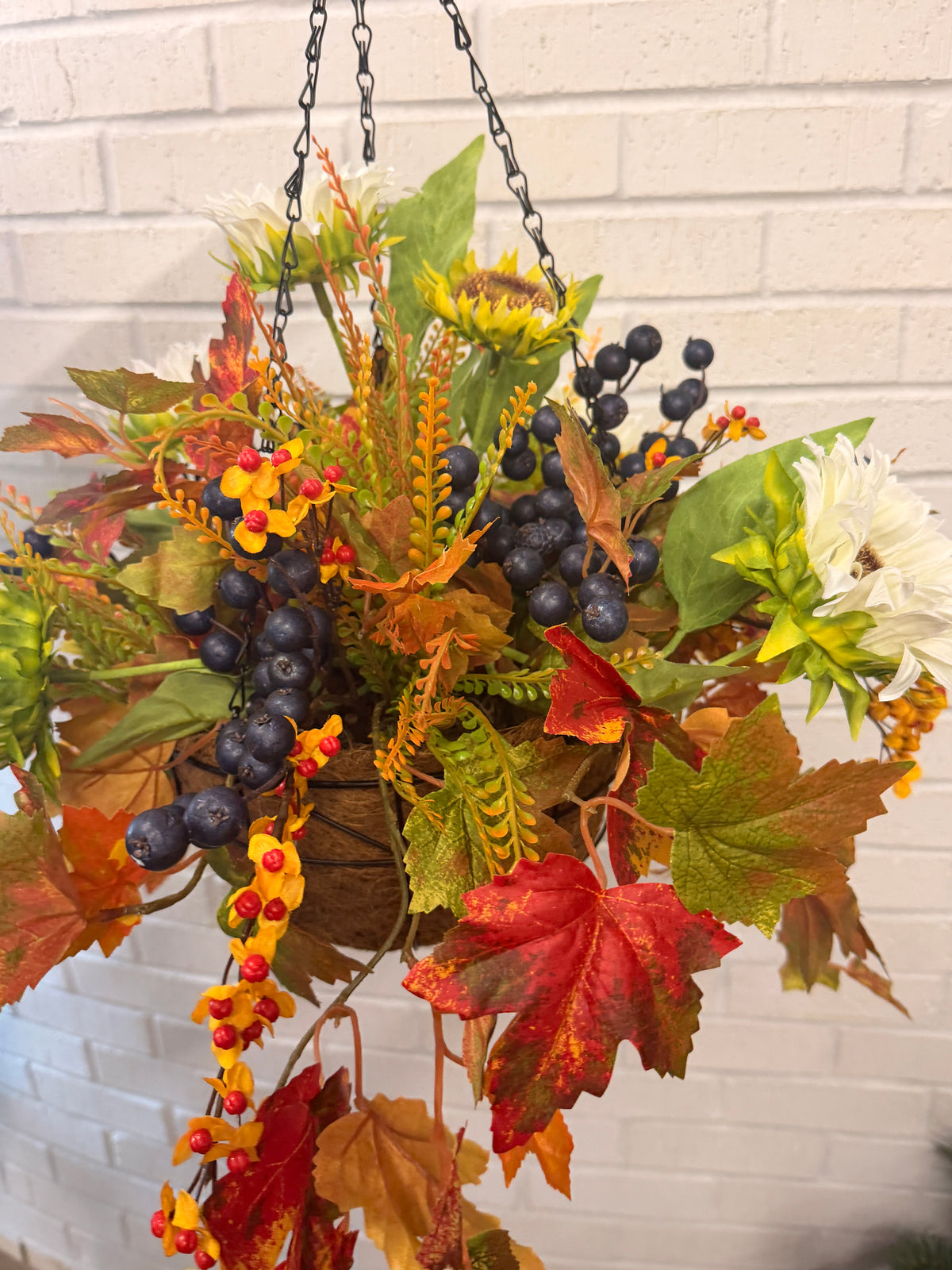 27" Pot of Gold Hanging Basket