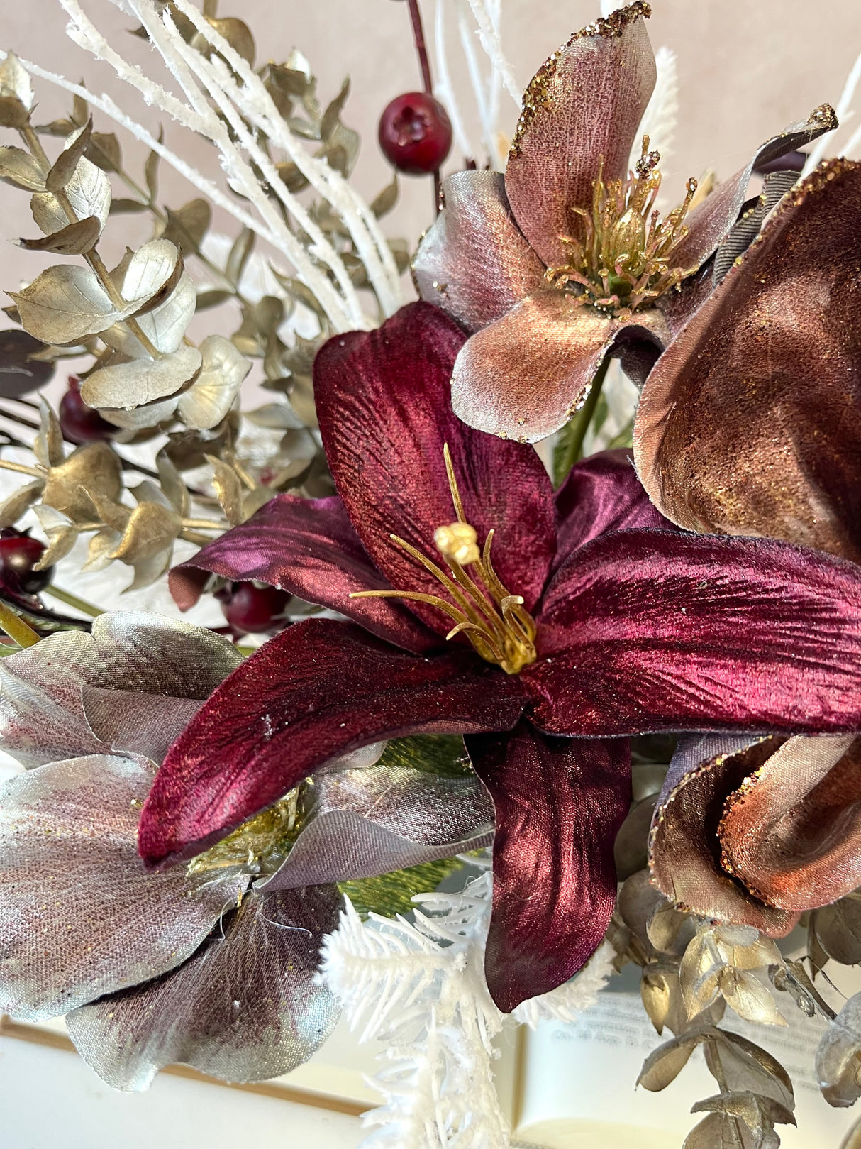 23" Fireside Bliss Centerpiece