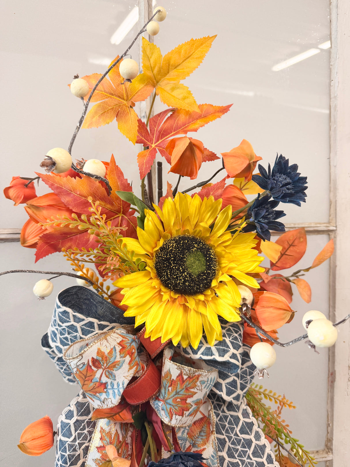 33" Fall In Full Bloom Swag