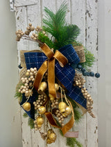 23" Woodland Charm Vertical Swag