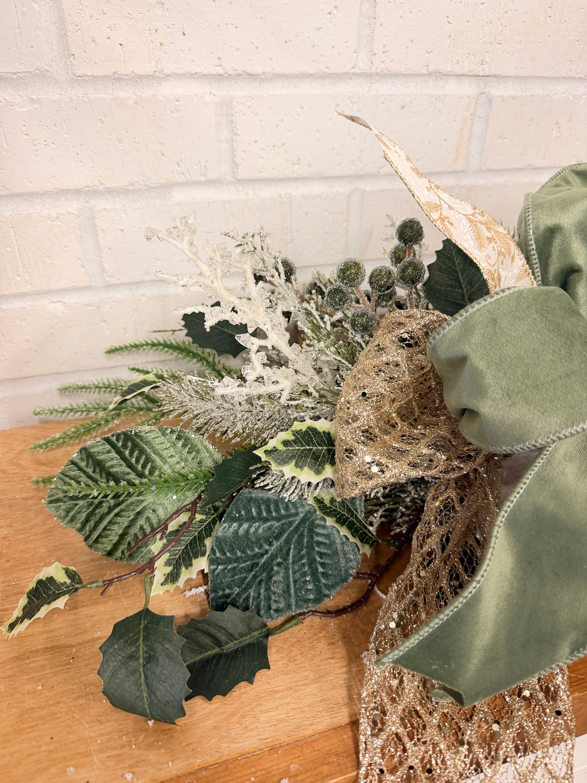 Iced Evergreen Swag Kit