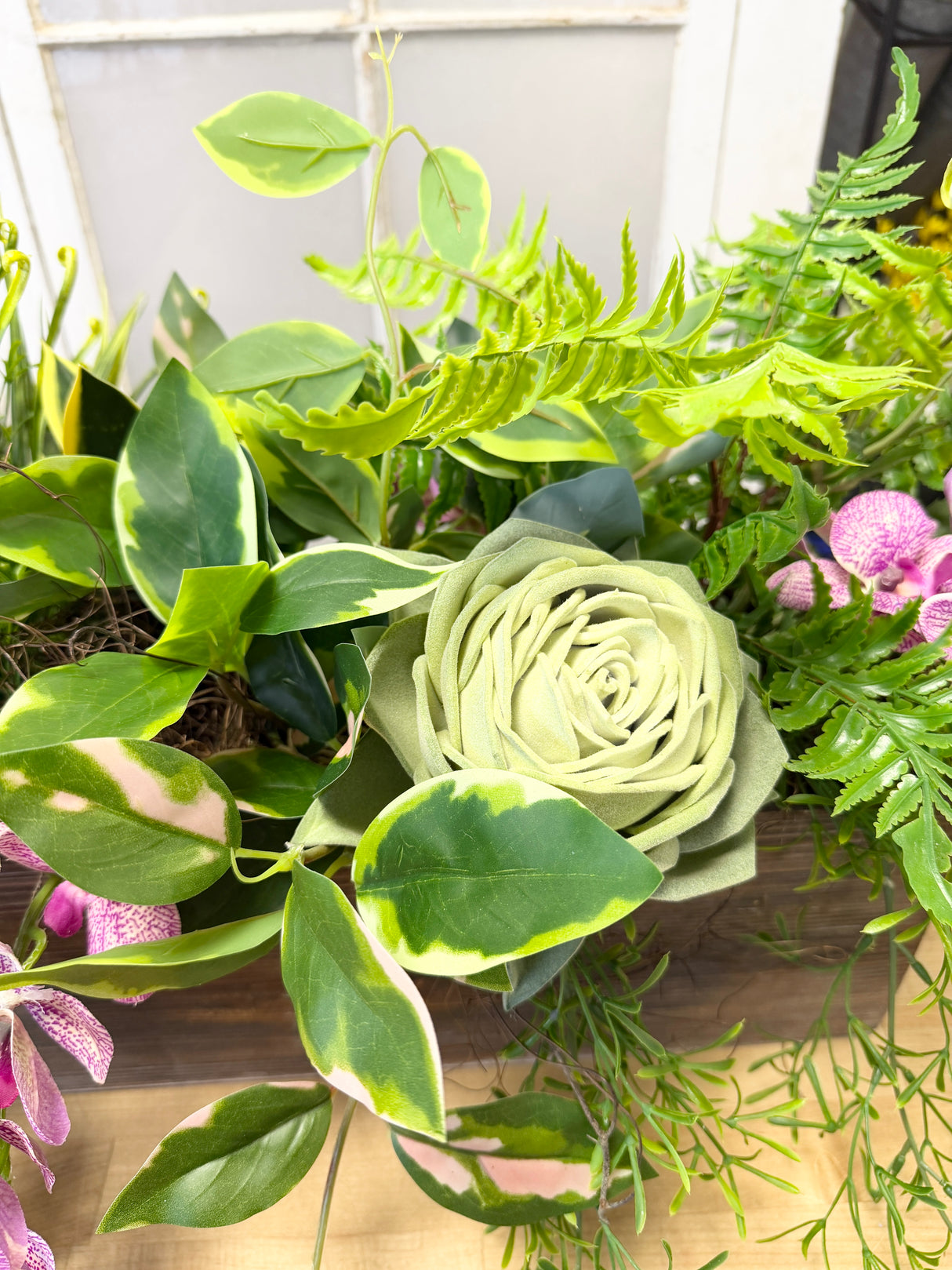 27" Beauty In A Box Planter