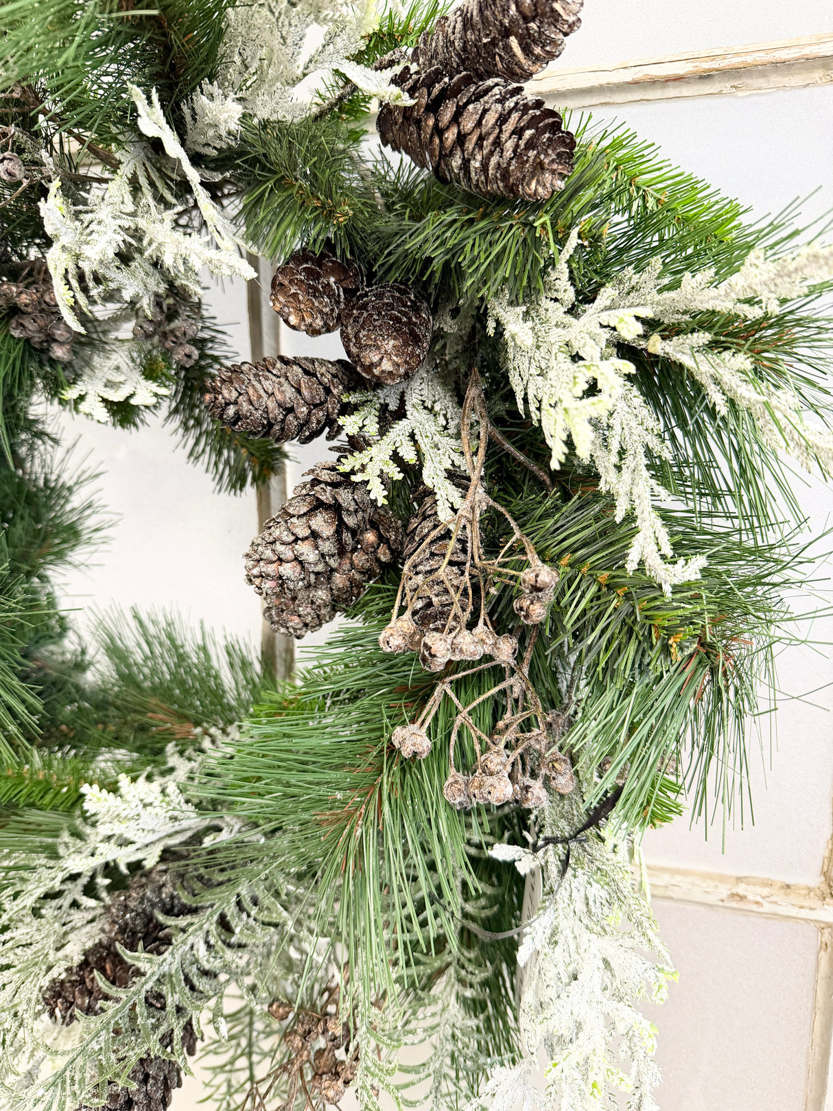 17" Winter Lodge Wreath