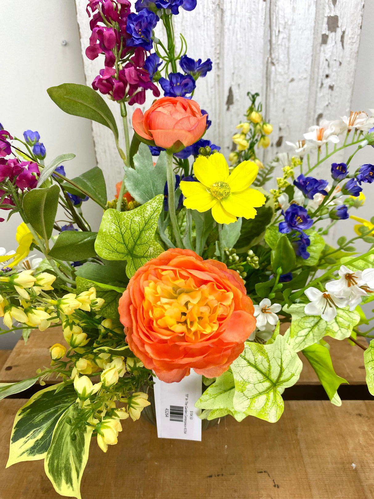 19" In The Garden Centerpiece