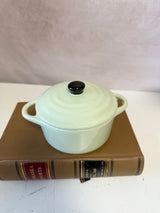 Stoneware Mini Baker with Lid - 4 Colors