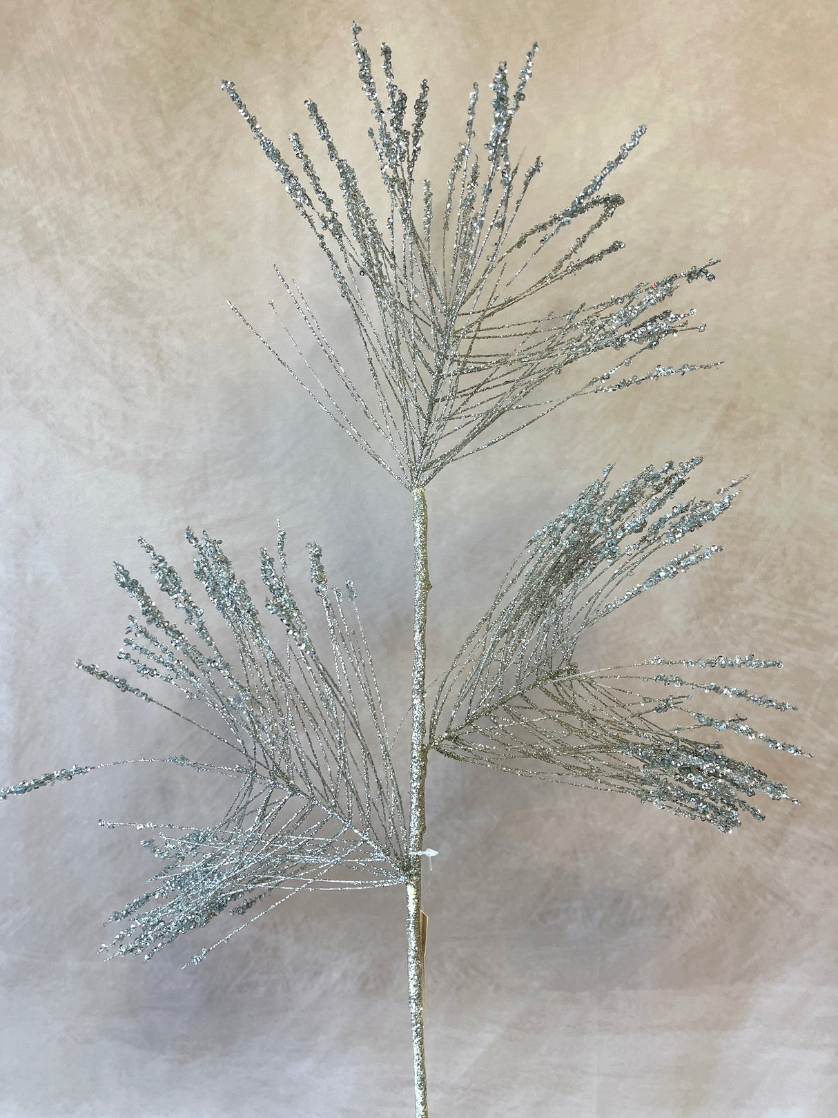 Platinum Iced Long Needle Spray