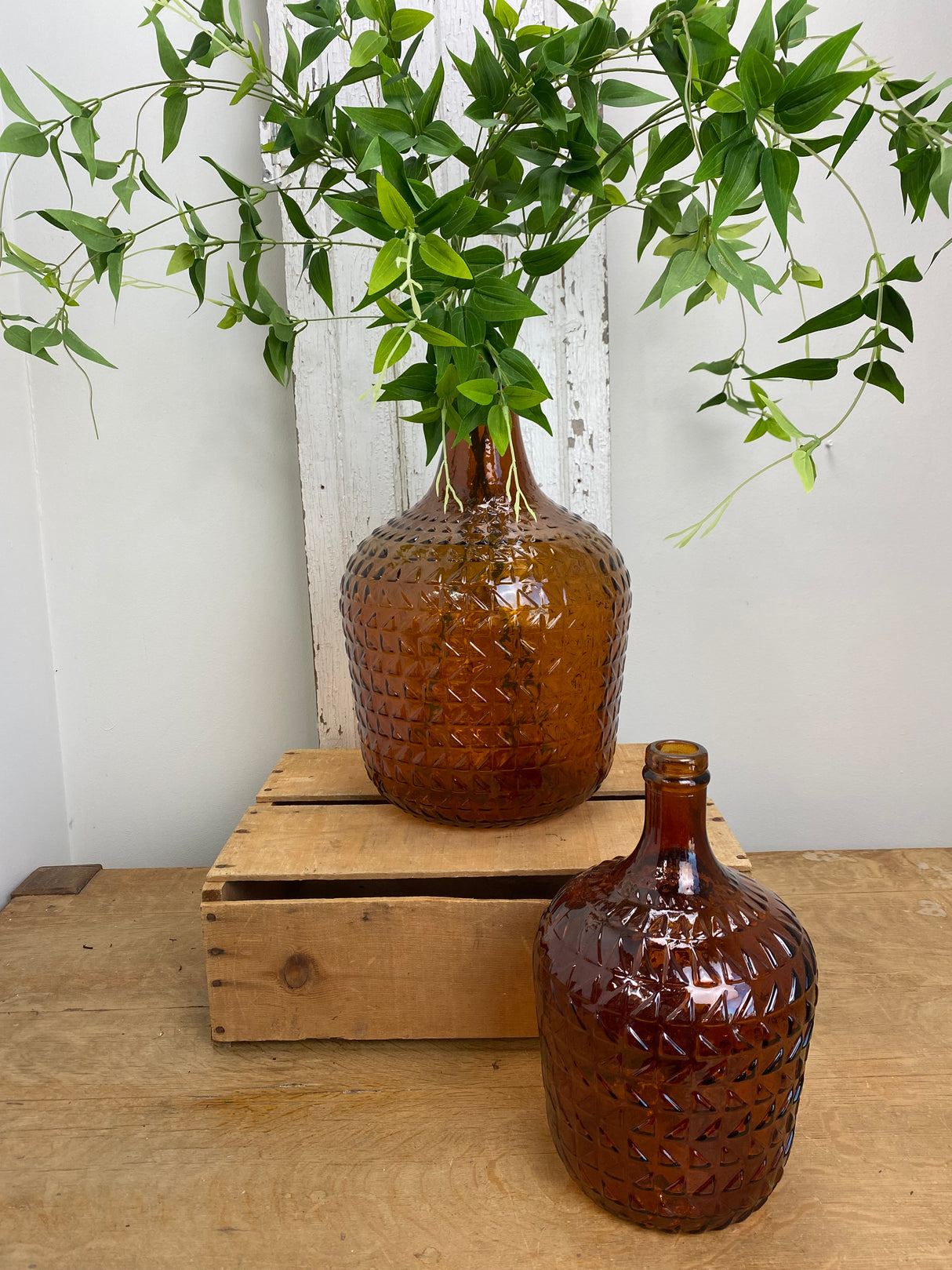 12L Topaz Relief Recycled Glass Vase
