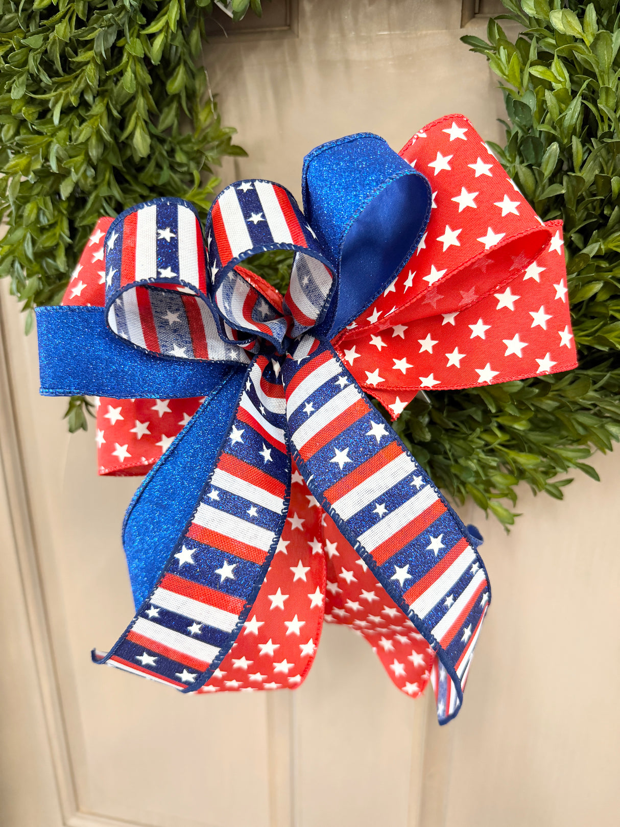 11" Full of Stars Bow