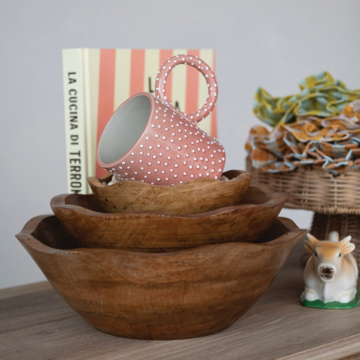 Mango Wood Scalloped Bowls - 3 Sizes