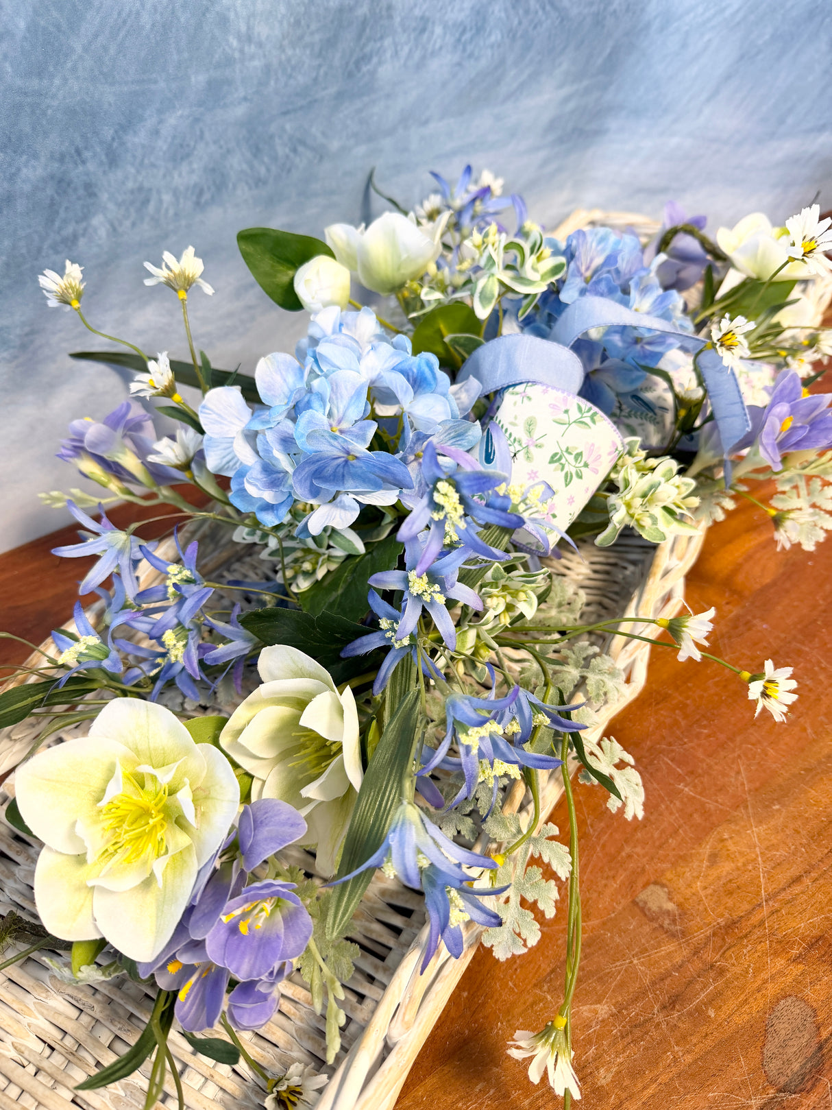 32" Blue Birds Singing Swag