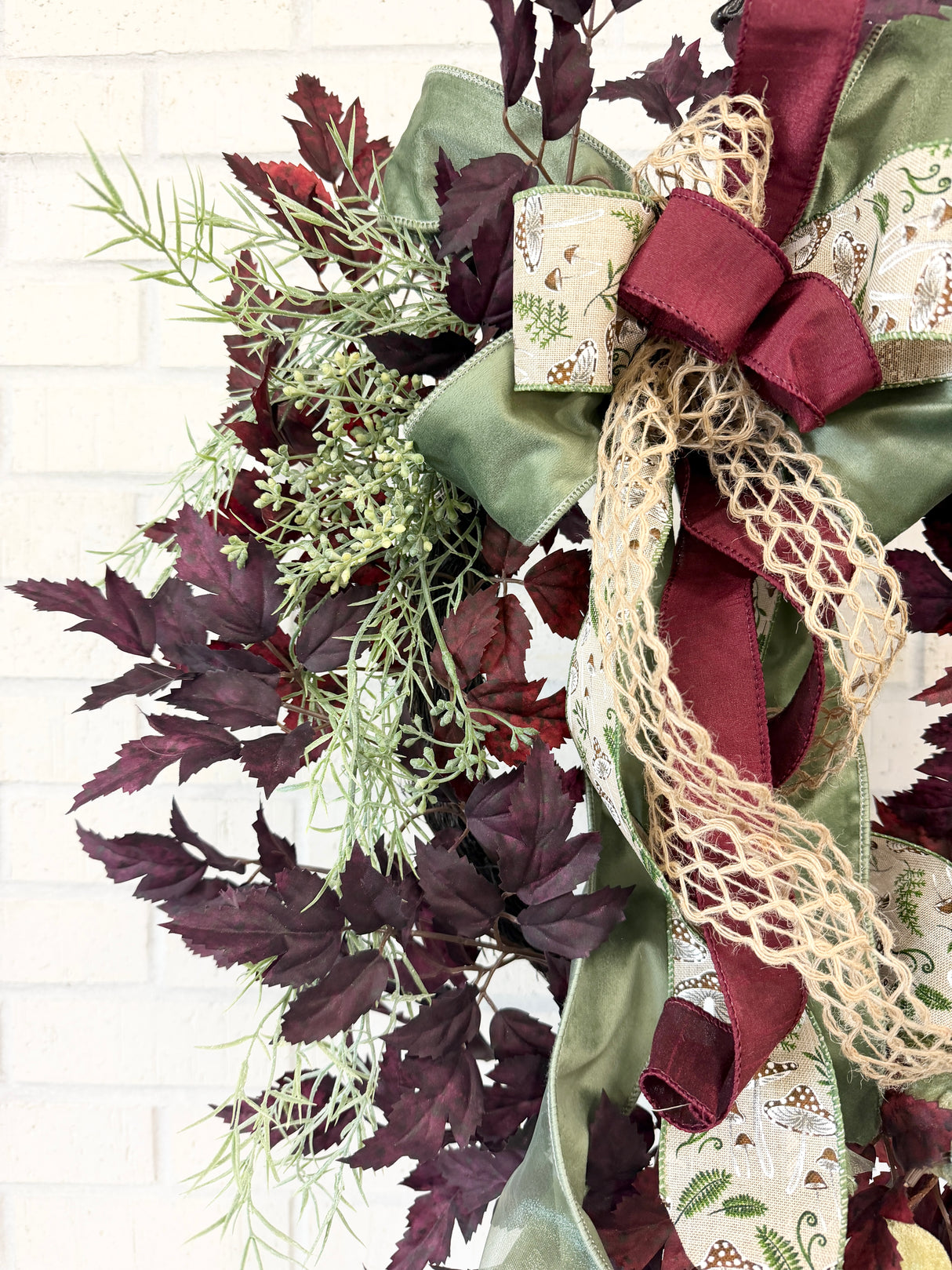 23" Moss & Merlot Wreath