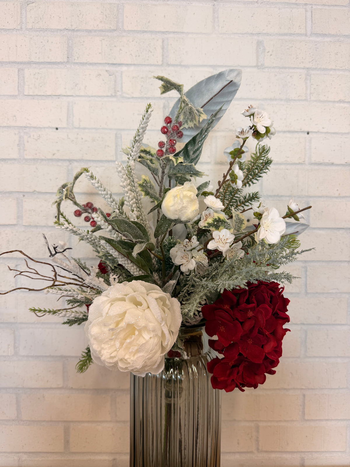 29" Yuletide Romance Drop-In