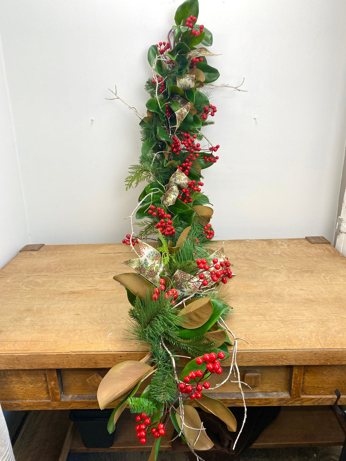 65" Berries And Pine garland
