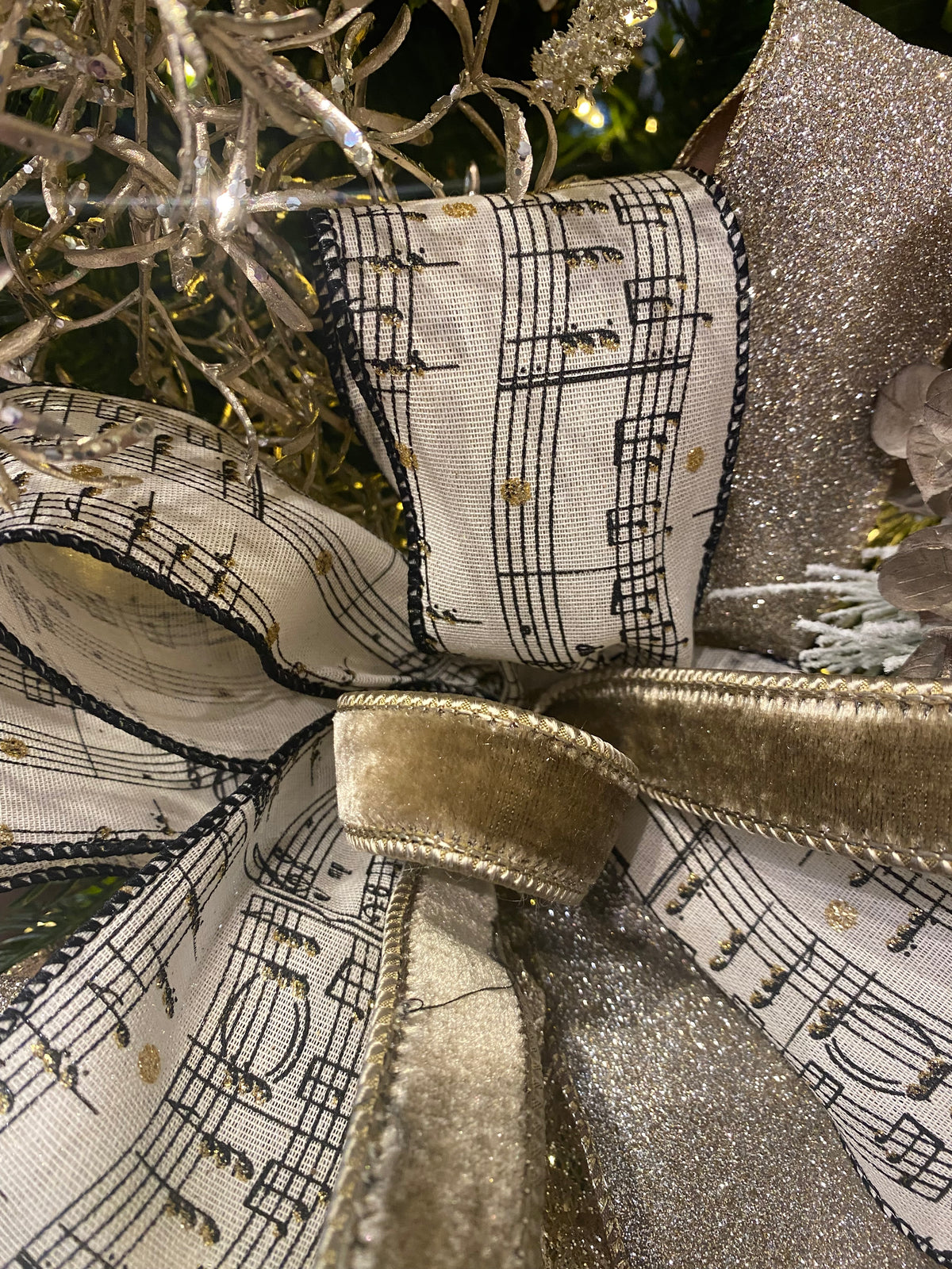 15" Champagne Melody Bow