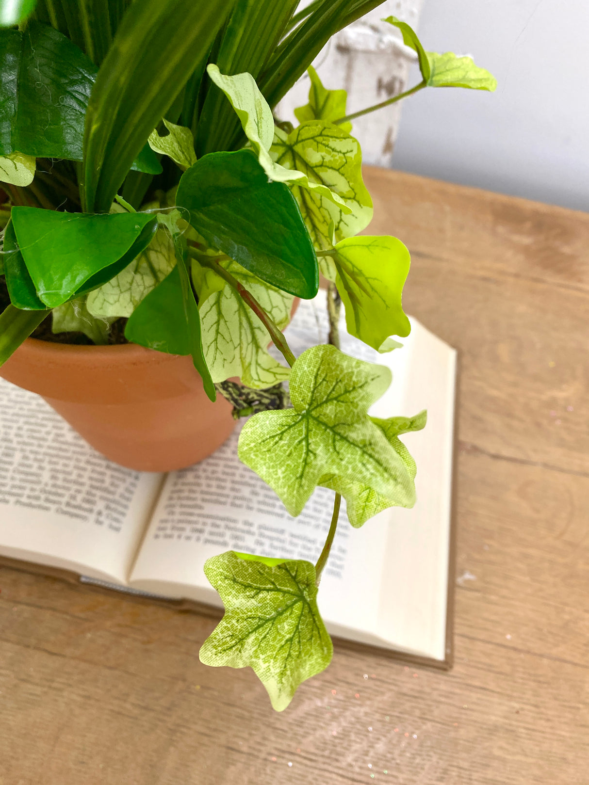 16" Lady Luck Centerpiece