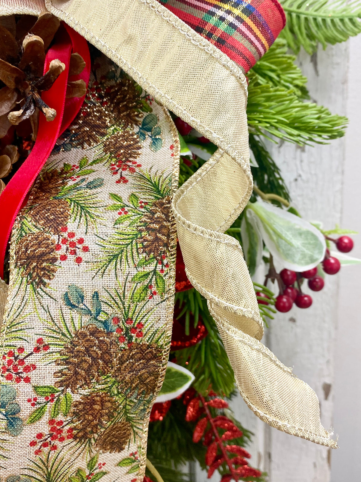 26" Yuletide Woodland Swag