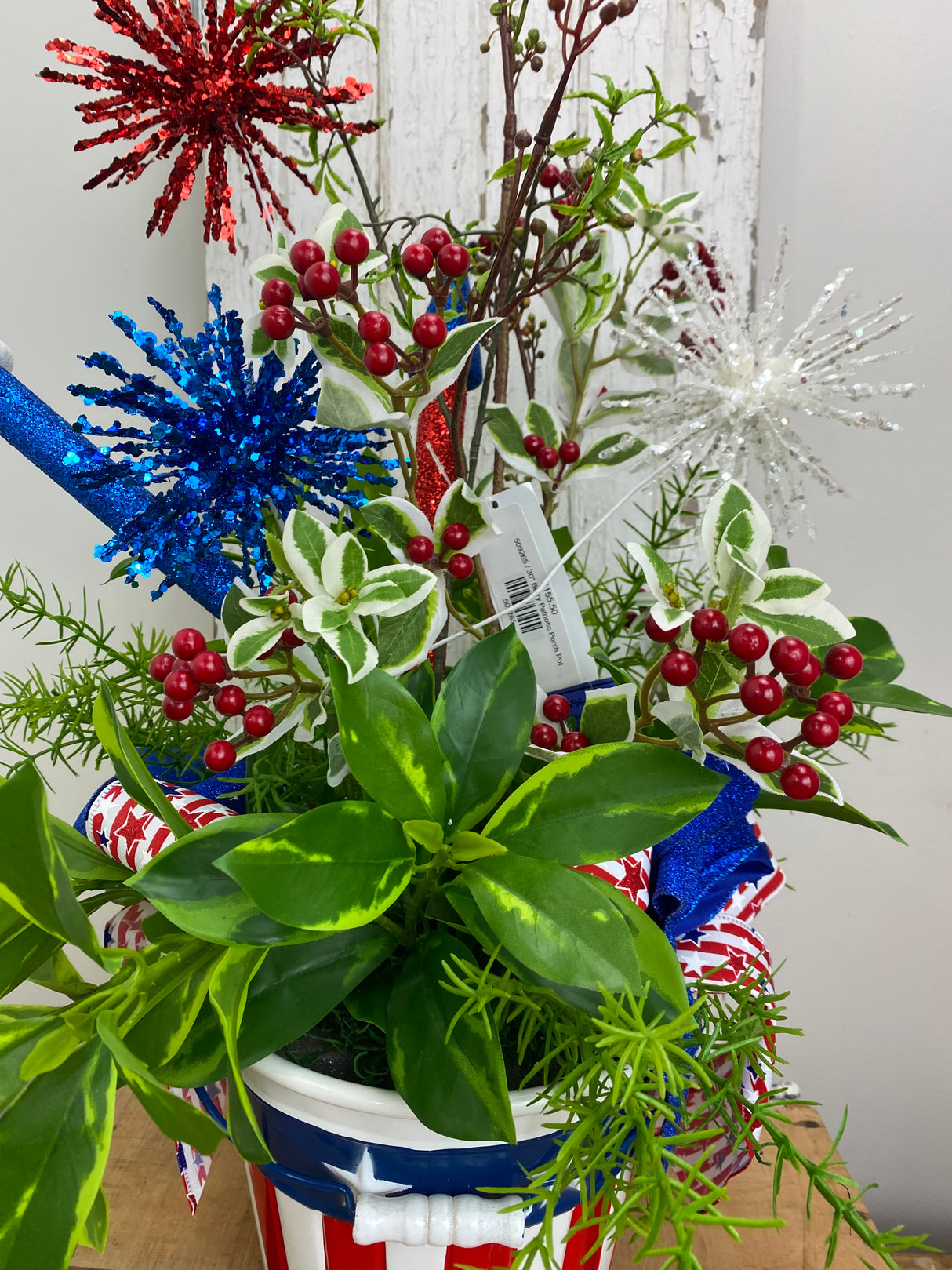30" Berry Patriotic Porch Pot