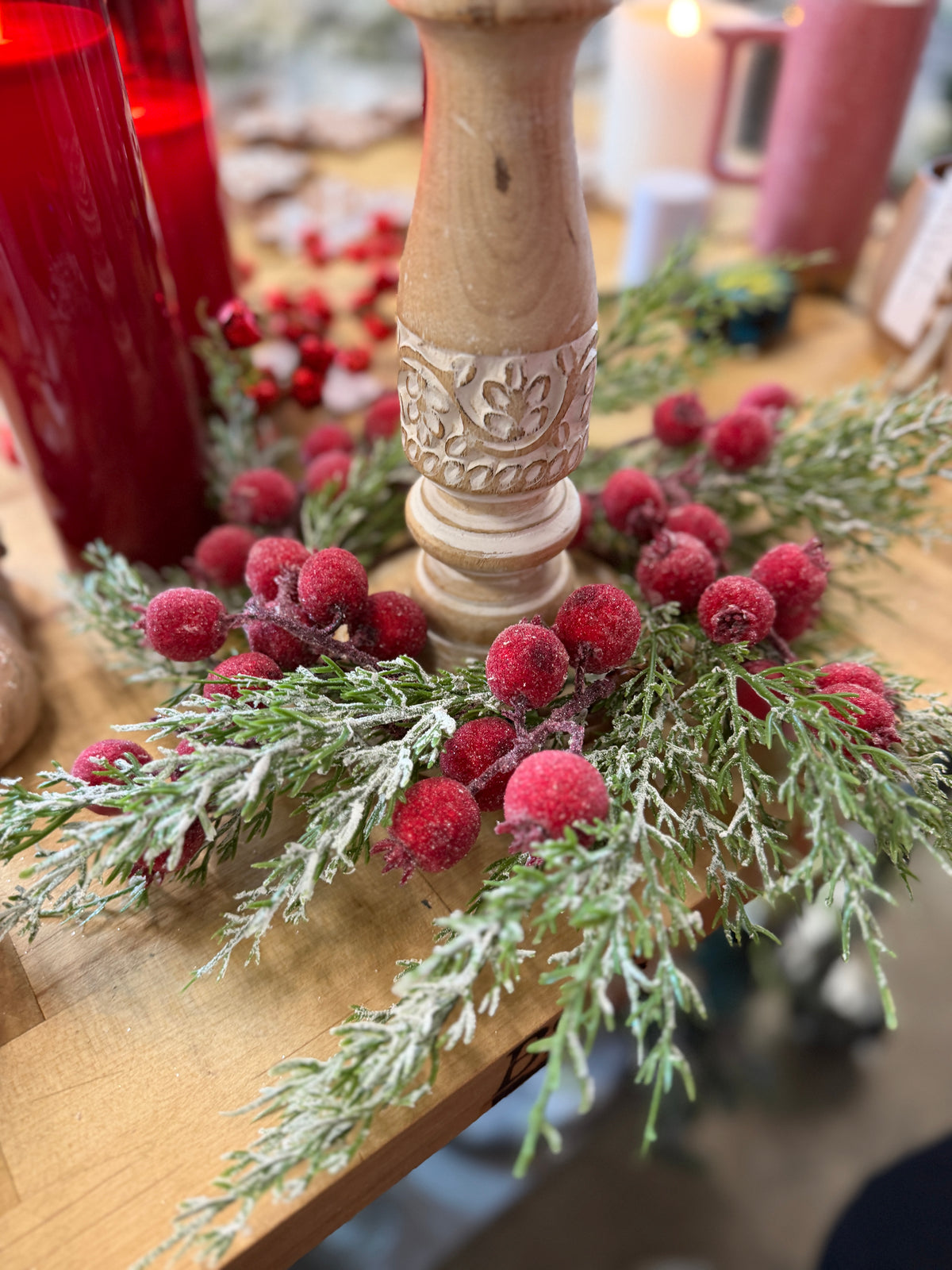 15" Icy Yule Berry Fir Candle Ring