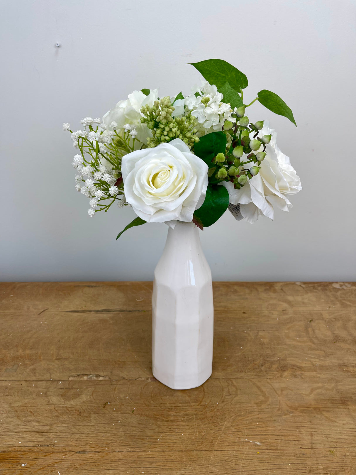 Rose/Hydrangea/Baby's Breath Bouquet