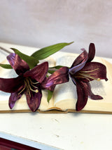Glamour Velvet Lily Spray
