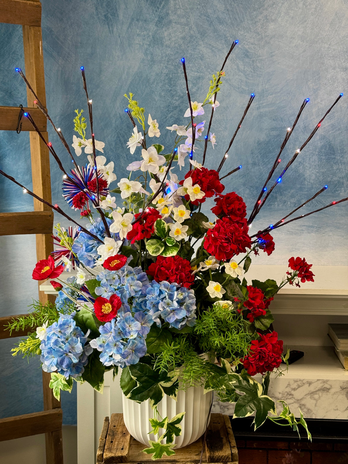 Patriotic Lighted Branch Set