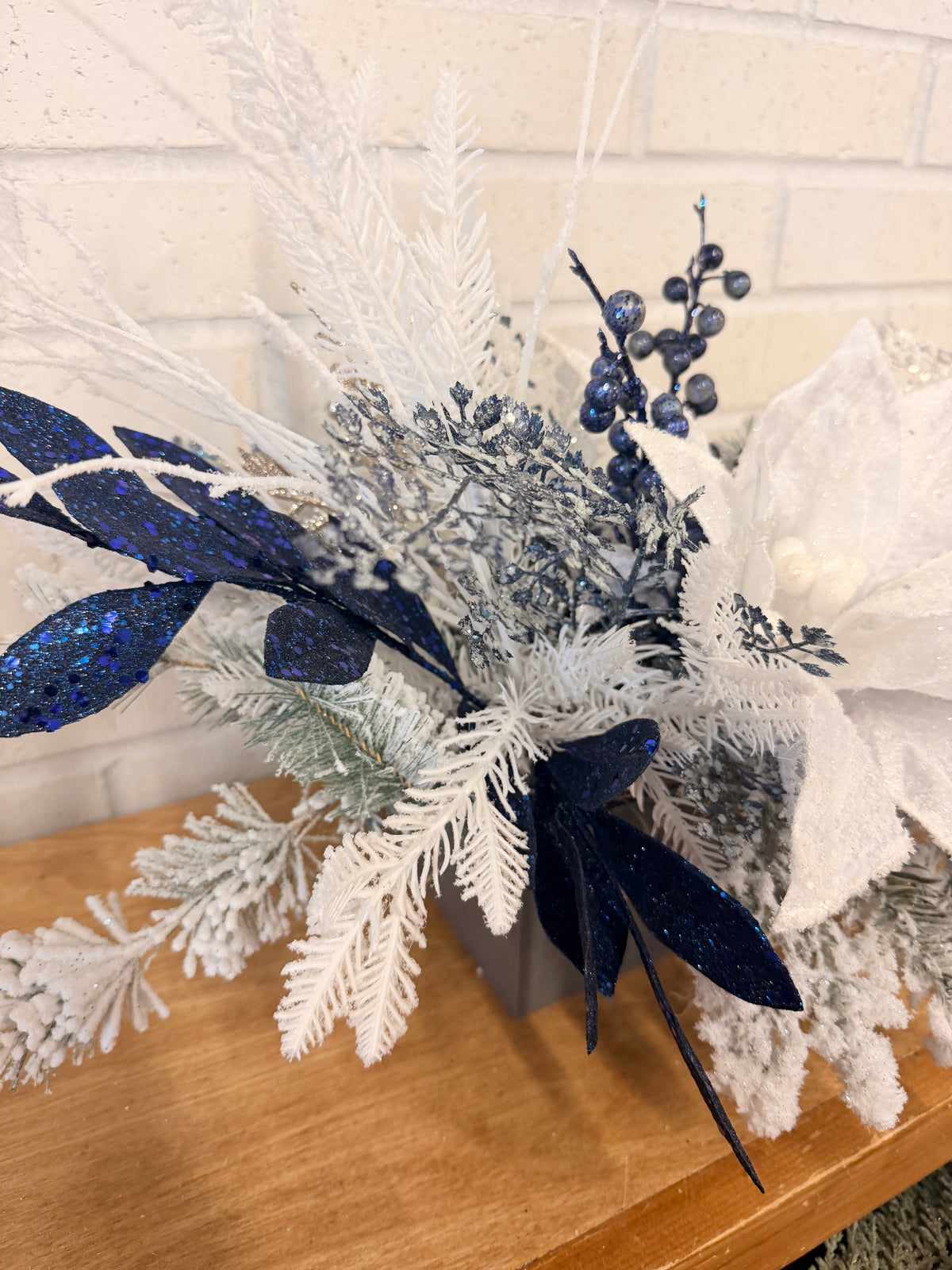 23" Glacier Blue Centerpiece
