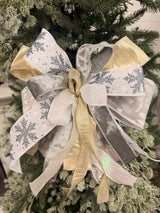 16" Silver Snowflakes Bow
