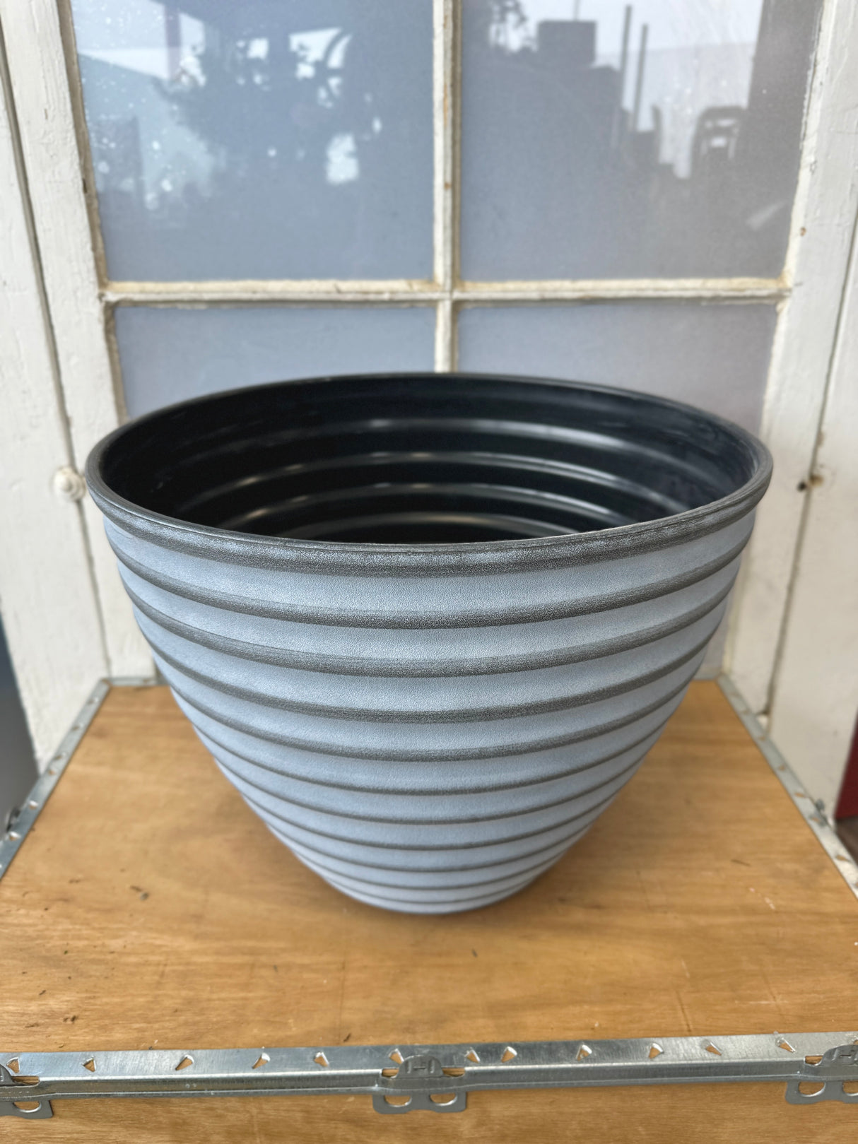 Grey Round Stripes Flower Pot