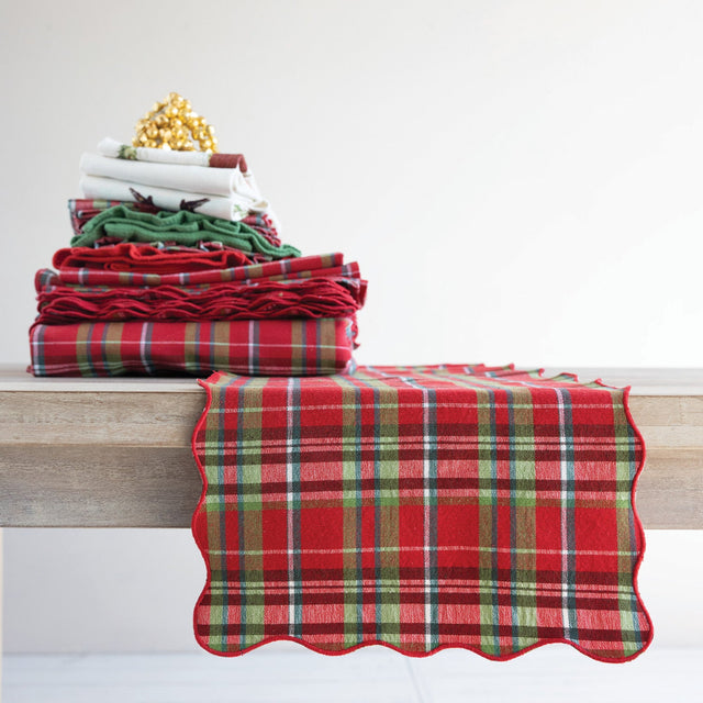 Tartan Plaid Cotton Scalloped Table Runner