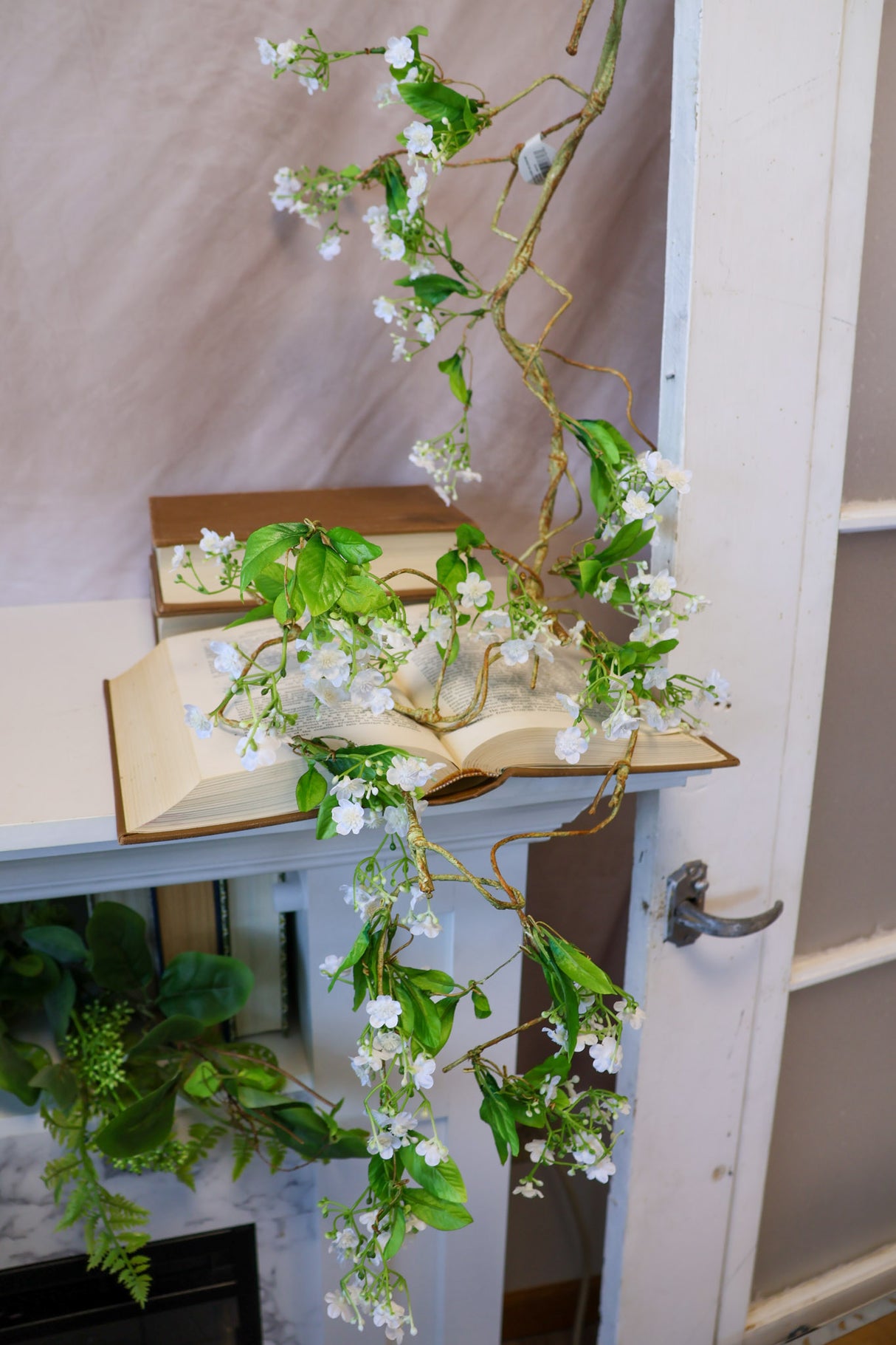 65" White Wild Fairy Blossom Garland