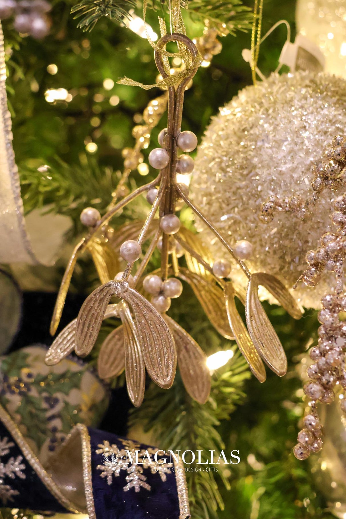 Gold Metal Mistletoe Ornament