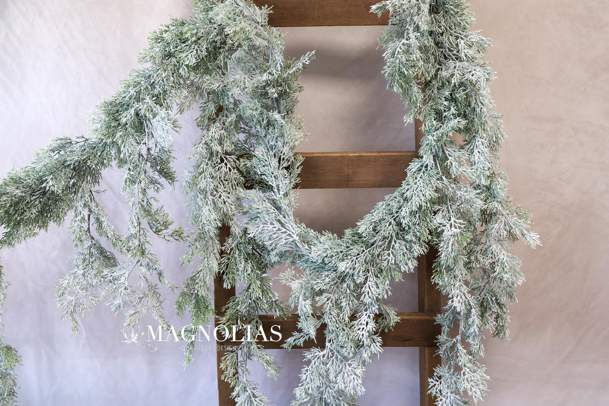 90" Fairisle Cedar Draping Garland