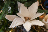 Winter Chalet Button Poinsettia
